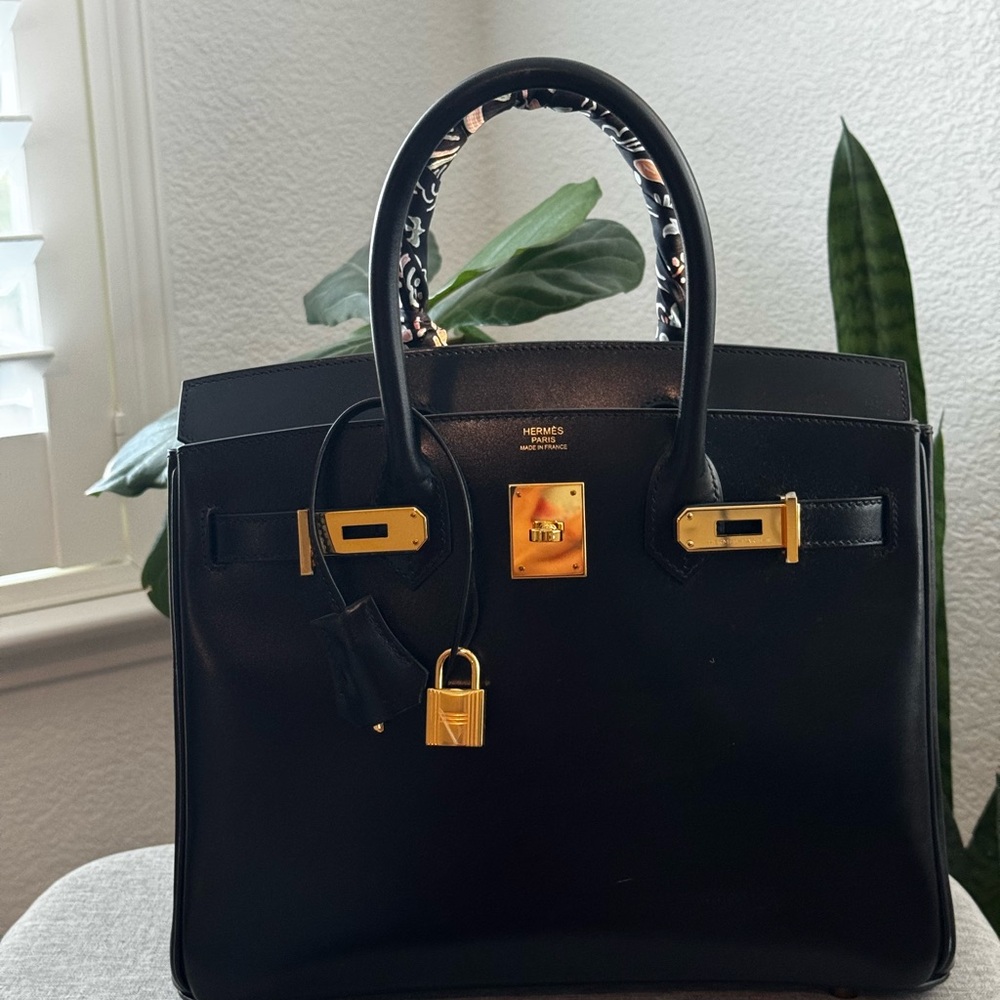 Authentic Hermes Birkin 30 BOX leather with Gold Hardware yr 2022